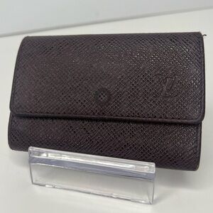 🤎Louis Vuitton Red/Brown Leather Trifold Button Type Key Case/Holder 🤎